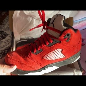 Jordan 5 Raging Bulls